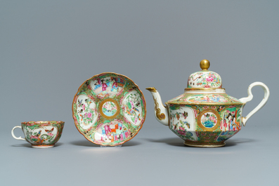 A large collection of Chinese Canton famille rose wares, 19th C.