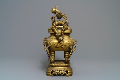 A large Chinese bronze incense burner for the Vietnamese market, 19th C.