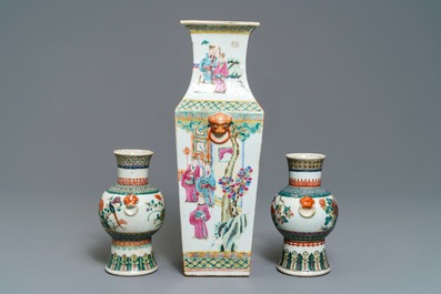 A Chinese famille rose square vase and a pair of famille verte hu vases, 19th C.