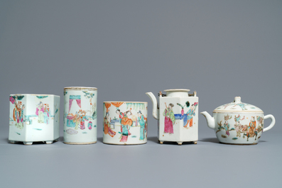 A collection of Chinese teapots, brush pots and plates, 19/20th C.