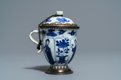 Four Chinese famille rose and blue and white jugs and teapots, Kangxi/Qianlong