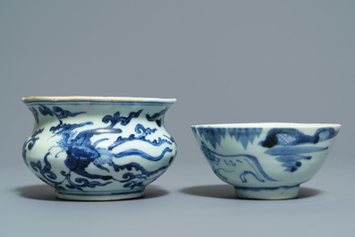 A varied collection of Chinese blue and white wares, Ming and later