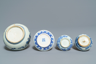 Une collection vari&eacute;e en porcelaine de Chine bleu et blanc, Ming et apr&egrave;s