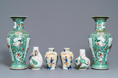 Six vases en porcelaine de Chine famille rose et verte, 19&egrave;me