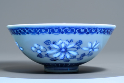A varied collection of Chinese porcelain, Ming and later