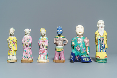 A varied collection of Chinese porcelain, 18/20th C.