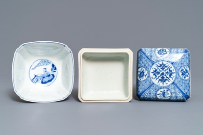 Een Chinese blauwwitte vierkante dekseldoos en een kom, Chenghua merk, Kangxi
