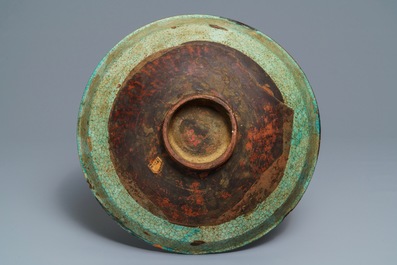 A deep Islamic pottery ornamental dish, Bukhara, Uzbekistan, 17/18th C.