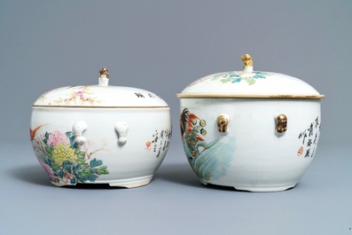 Two Chinese qianjiang cai covered bowls with birds, 19/20th C.