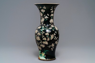Two tall Chinese famille noire yenyen vases, Chenghua and Kangxi mark, 19/20th C.