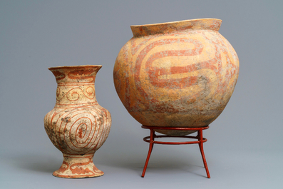Three Ban Chiang culture pottery jars, Thailand, 600 - 300 b.C.