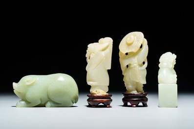 Zes Chinese witte en celadon jade snijstukken, 19/20e eeuw