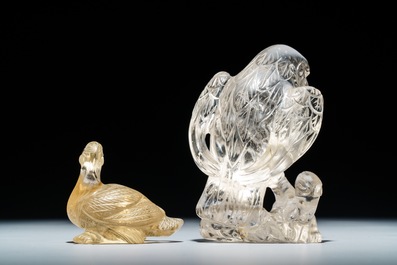 Twee Chinese modellen van een arend en een eend in bergkristal, 19/20e eeuw