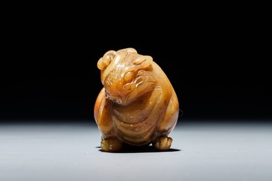 A Chinese jade model of a mythical beast, 18/19th C.