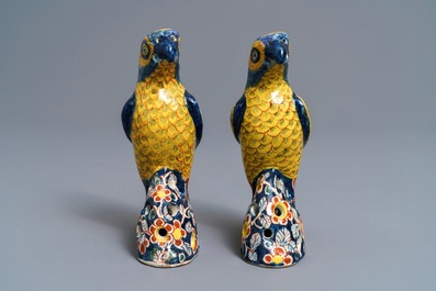 A pair of polychrome Dutch Delft models of parrots, 18th C.