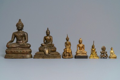 Zeven bronzen figuren van Boeddha, China, Thailand, Nepal en Tibet, 18e eeuw en later