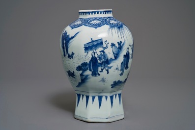 A Chinese blue and white baluster vase with figural design, Transitional period