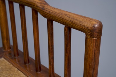 Une paire de chaises chinoises en bois huanghuali, R&eacute;publique, 20&egrave;me