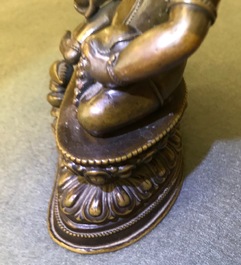 Une figure de Jambhala en bronze, Sino-Tibet, 17/18&egrave;me
