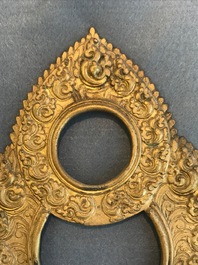 Un groupe de Manjusri et Prajnaparamita en bronze dor&eacute; &agrave; inscription, Tibet, 17/18&egrave;me
