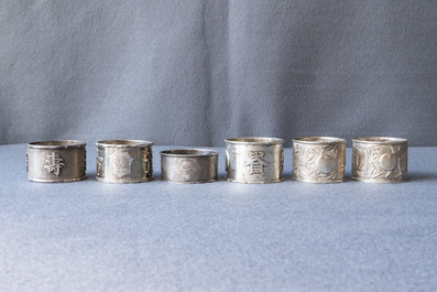 Une collection vari&eacute;e en argent, Chine, 19/20&egrave;me