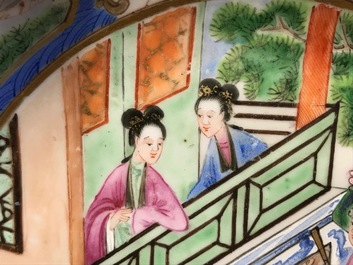 Een paar Chinese 'Van Speyk' Canton famille rose koppen en schotels, gedat. 1831
