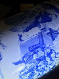 Een grote Chinese blauwwitte penselenbeker, bitong, Transitie periode