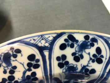 Een fraaie collectie Chinees blauwwit en famille rose porselein, Kangxi/Qianlong