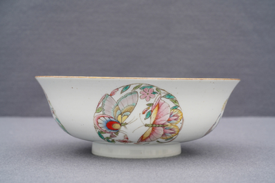 Un bol en porcelaine de Chine famille rose, marque et prob. &eacute;poque de Guangxu
