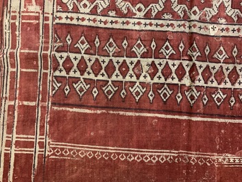 A ceremonial patola ikat sari for the Indonesian market with East India Company-stamps, Gujarat, India, 17th C.