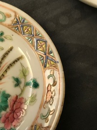 Une collection de th&eacute;i&egrave;res, pots &agrave; pinceaux et assiettes en porcelaine de Chine famille rose, 19/20&egrave;me