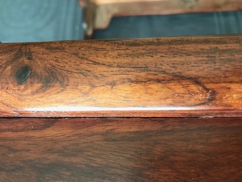 Une paire de chaises chinoises en bois huanghuali, R&eacute;publique, 20&egrave;me