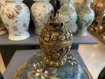 A large Chinese cloisonn&eacute; incense burner and cover, 18/19th C.