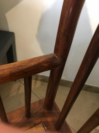 Une paire de chaises chinoises en bois huanghuali, R&eacute;publique, 20&egrave;me