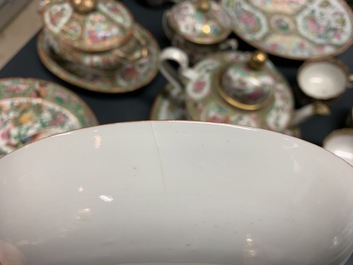 Une grande collection en porcelaine de Chine famille rose de Canton, 19&egrave;me