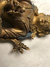 Une figure d'Amitayus en bronze dor&eacute;, Chine, 17/18&egrave;me