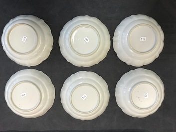 Une collection de 23 tasses et 33 soucoupes en porcelaine de Chine et de Japon, 18/19&egrave;me