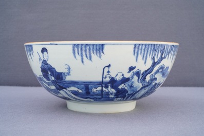 A pair of Chinese blue and white bowls, Yongzheng/Qianlong