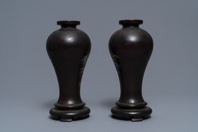 A pair of Chinese lacquerware vases with landscape design, Fujian, Republic, 20th C.