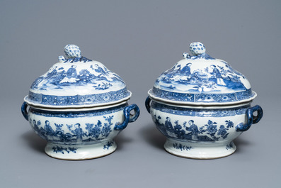 Een 119-delig Chinees blauw-wit 'Romance of the Western chamber' servies, Qianlong