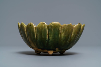 A Chinese green-glazed tripod 'narcissus' bowl, prob. Song
