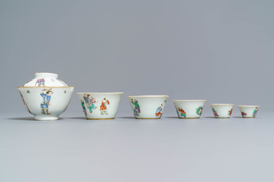 Cinq bols et une tasse et soucoupe Wu Shuang Pu en porcelaine de Chine famille rose, 19&egrave;me