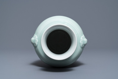 A Chinese monochrome celadon vase, 'hu', Qianlong mark, 19/20th C.