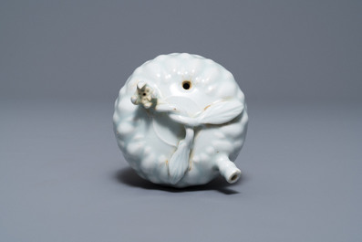 Un compte-gouttes en porcelaine de Chine qingbai, Song