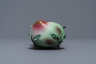 A Chinese famille rose peach-shaped brush washer and a miniature 'Wu Shuang Pu' vase, 19th C.