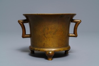 A Chinese bronze tripod censer, Xuande mark, 17/18th C.