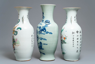 Deux vases en porcelaine de Chine famille rose et un en bleu et blanc sur fond c&eacute;ladon, 19/20&egrave;me