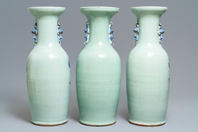 Drie Chinese vazen met blauw-wit decor op celadon fondkleur, 19e eeuw