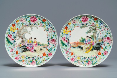 Vier Chinese famille rose borden met vrouwen in een tuin, Guangxu merk, Republiek, 20e eeuw