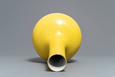 A Chinese monochrome yellow vase with underglaze dragon design, Zai Fu Tang Zhi mark, 19th C.